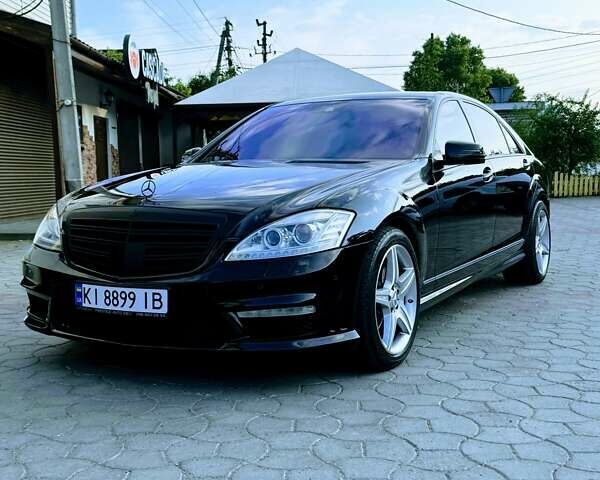 Черный Мерседес С Класс, объемом двигателя 5.46 л и пробегом 175 тыс. км за 16300 $, фото 4 на Automoto.ua