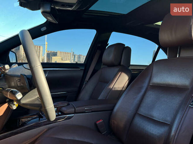 Черный Мерседес С Класс, объемом двигателя 5.46 л и пробегом 262 тыс. км за 14999 $, фото 6 на Automoto.ua