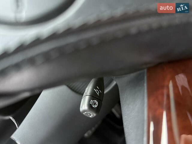 Чорний Мерседес С Клас, об'ємом двигуна 5.5 л та пробігом 310 тис. км за 14999 $, фото 57 на Automoto.ua