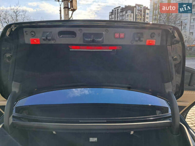 Черный Мерседес С Класс, объемом двигателя 5.5 л и пробегом 156 тыс. км за 22000 $, фото 23 на Automoto.ua