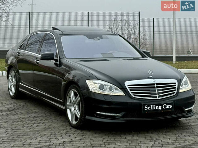 Чорний Мерседес С Клас, об'ємом двигуна 5.5 л та пробігом 310 тис. км за 14999 $, фото 11 на Automoto.ua