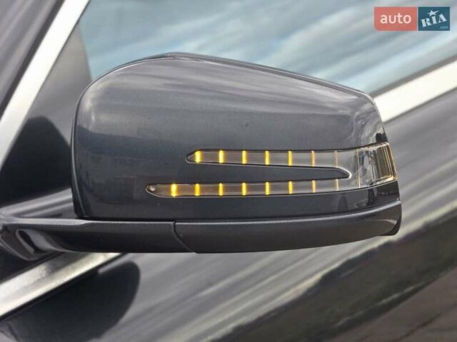 Чорний Мерседес С Клас, об'ємом двигуна 5.5 л та пробігом 212 тис. км за 14900 $, фото 43 на Automoto.ua