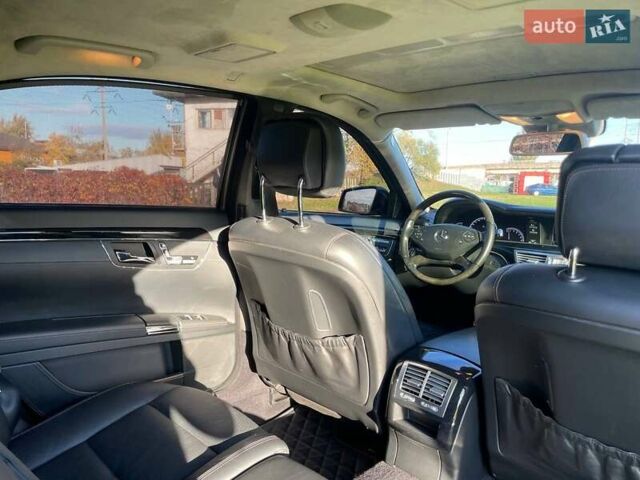 Мерседес С Класс 2010 в Киеве на Automoto.ua Черный Мерседес С Класс, объемом двигателя 5.5 л и пробегом 220 тыс. км за 17700 $, фото 49 на Automoto.ua