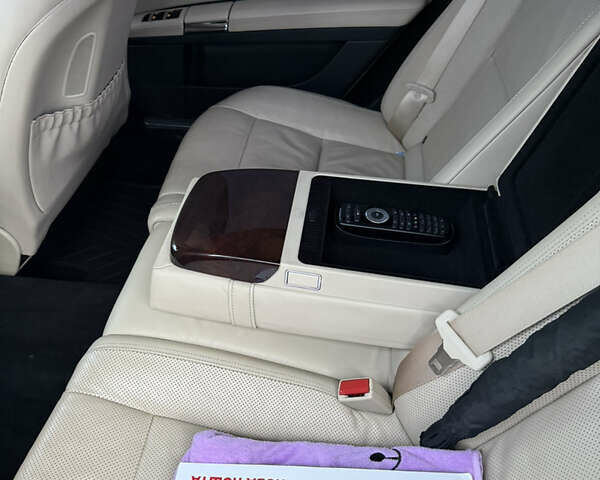 Чорний Мерседес С Клас, об'ємом двигуна 5.5 л та пробігом 213 тис. км за 17000 $, фото 21 на Automoto.ua