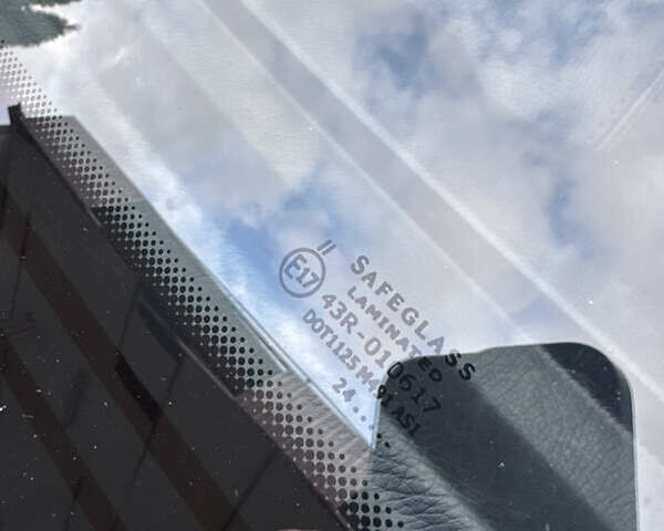 Черный Мерседес С Класс, объемом двигателя 5.46 л и пробегом 333 тыс. км за 14999 $, фото 29 на Automoto.ua