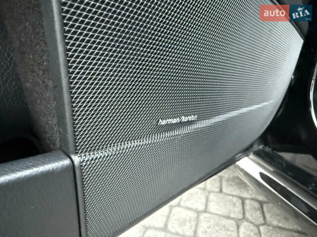 Черный Мерседес С Класс, объемом двигателя 5.5 л и пробегом 313 тыс. км за 14999 $, фото 62 на Automoto.ua