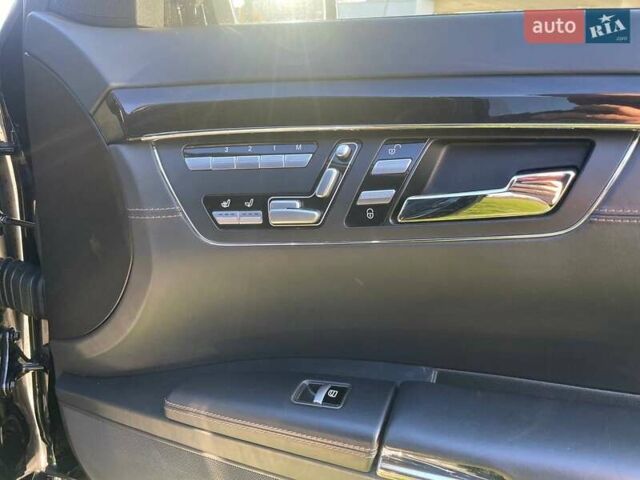 Мерседес С Класс 2010 в Киеве на Automoto.ua Черный Мерседес С Класс, объемом двигателя 5.5 л и пробегом 220 тыс. км за 17700 $, фото 53 на Automoto.ua