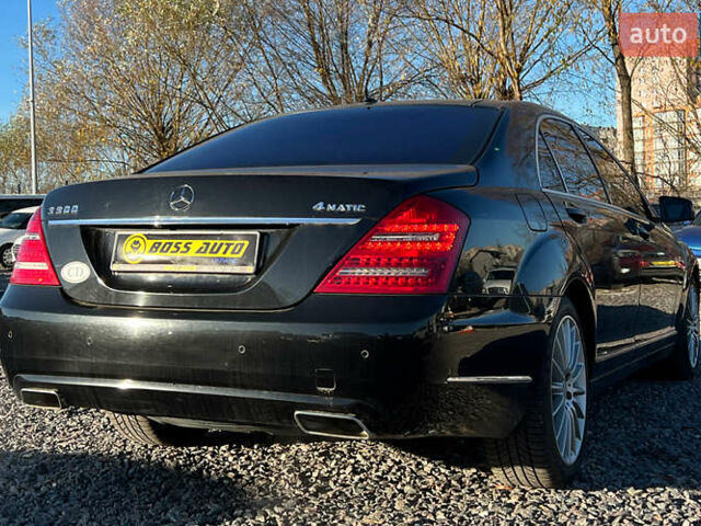 Черный Мерседес С Класс, объемом двигателя 5.46 л и пробегом 262 тыс. км за 14999 $, фото 5 на Automoto.ua