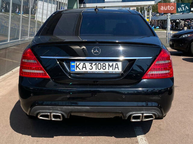 Чорний Мерседес С Клас, об'ємом двигуна 5.5 л та пробігом 234 тис. км за 17900 $, фото 5 на Automoto.ua