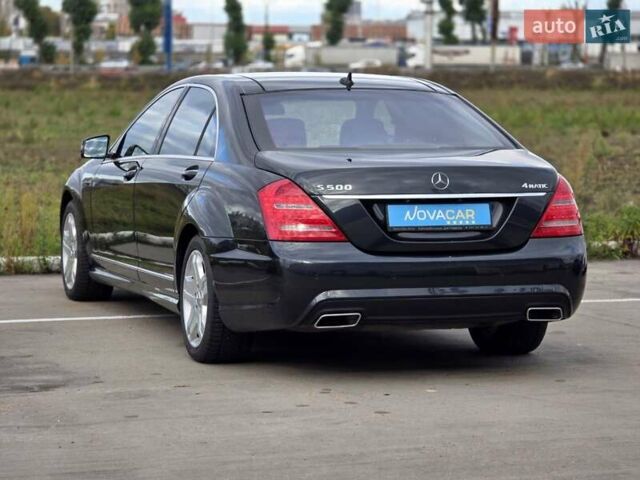 Чорний Мерседес С Клас, об'ємом двигуна 5.5 л та пробігом 212 тис. км за 14900 $, фото 5 на Automoto.ua