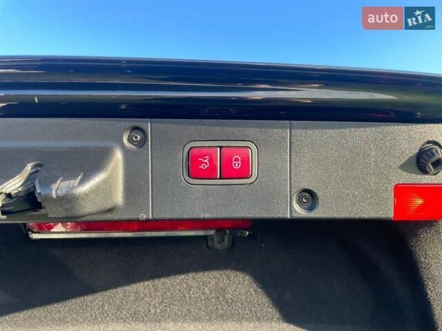 Мерседес С Класс 2010 в Киеве на Automoto.ua Черный Мерседес С Класс, объемом двигателя 5.5 л и пробегом 220 тыс. км за 17700 $, фото 45 на Automoto.ua