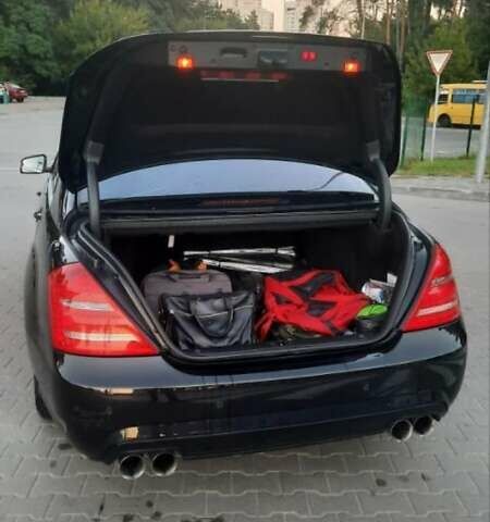 Чорний Мерседес С Клас, об'ємом двигуна 5.46 л та пробігом 162 тис. км за 21000 $, фото 9 на Automoto.ua