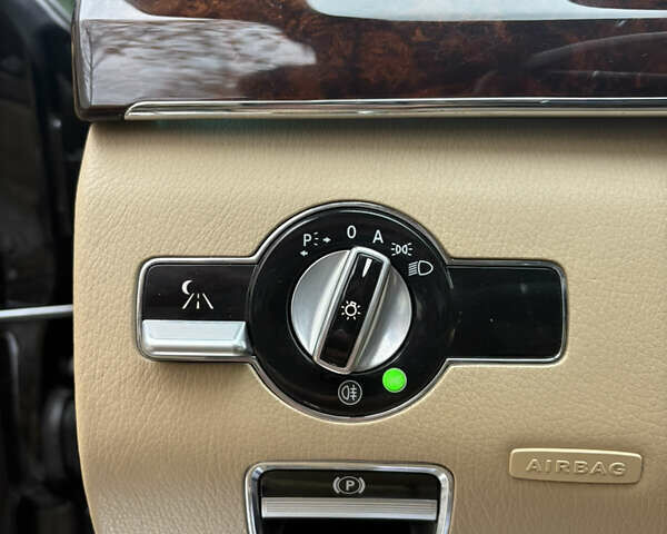 Черный Мерседес С Класс, объемом двигателя 5.5 л и пробегом 150 тыс. км за 17999 $, фото 51 на Automoto.ua