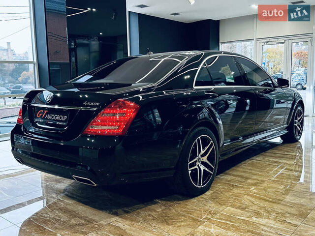 Черный Мерседес С Класс, объемом двигателя 4.7 л и пробегом 175 тыс. км за 24900 $, фото 9 на Automoto.ua