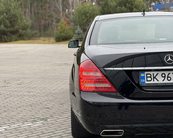 Черный Мерседес С Класс, объемом двигателя 3 л и пробегом 360 тыс. км за 17999 $, фото 10 на Automoto.ua