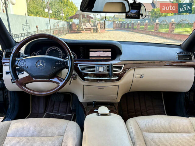 Черный Мерседес С Класс, объемом двигателя 3 л и пробегом 255 тыс. км за 24500 $, фото 31 на Automoto.ua
