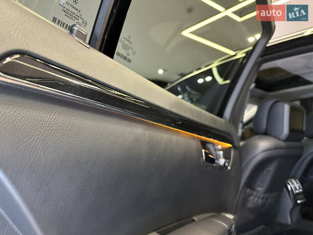 Черный Мерседес С Класс, объемом двигателя 4.7 л и пробегом 175 тыс. км за 24900 $, фото 41 на Automoto.ua