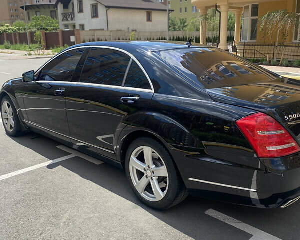 Черный Мерседес С Класс, объемом двигателя 5.46 л и пробегом 345 тыс. км за 16300 $, фото 3 на Automoto.ua