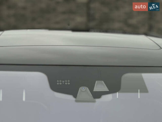 Черный Мерседес С Класс, объемом двигателя 3 л и пробегом 360 тыс. км за 17999 $, фото 32 на Automoto.ua