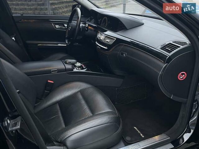 Чорний Мерседес С Клас, об'ємом двигуна 4.66 л та пробігом 227 тис. км за 16500 $, фото 34 на Automoto.ua