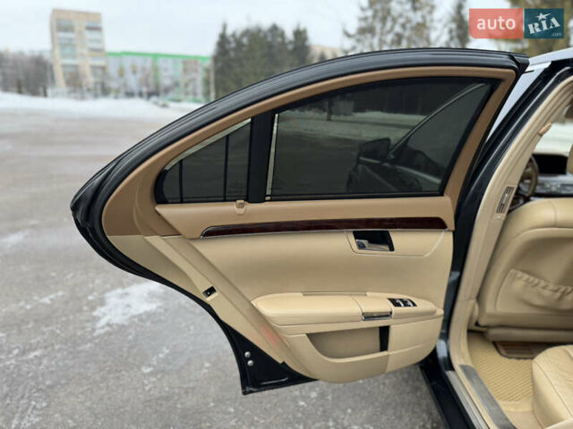 Черный Мерседес С Класс, объемом двигателя 2.99 л и пробегом 368 тыс. км за 13200 $, фото 62 на Automoto.ua