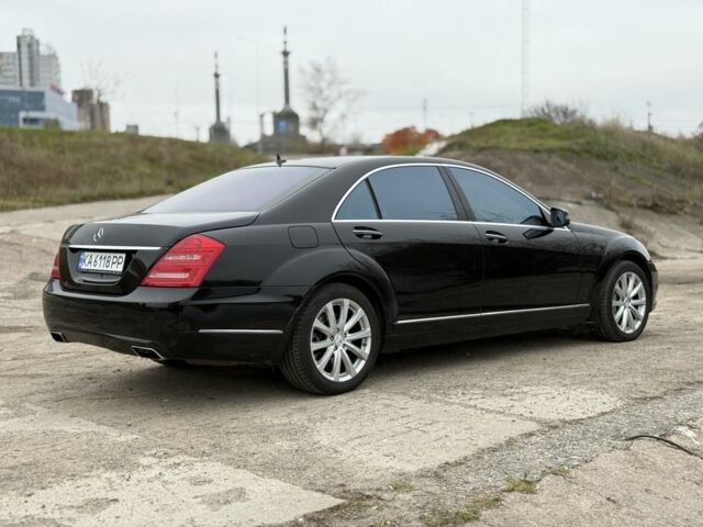 Черный Мерседес С Класс, объемом двигателя 4.7 л и пробегом 158 тыс. км за 12500 $, фото 6 на Automoto.ua