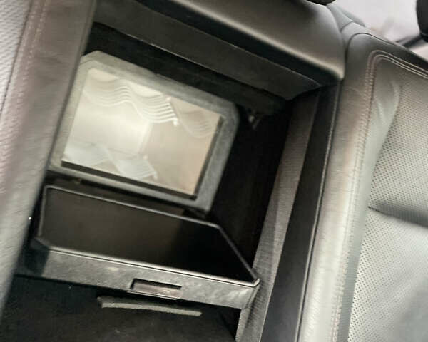 Мерседес С Клас 2011 у Києві на Automoto.ua Чорний Мерседес С Клас, об'ємом двигуна 4.66 л та пробігом 290 тис. км за 11995 $, фото 56 на Automoto.ua