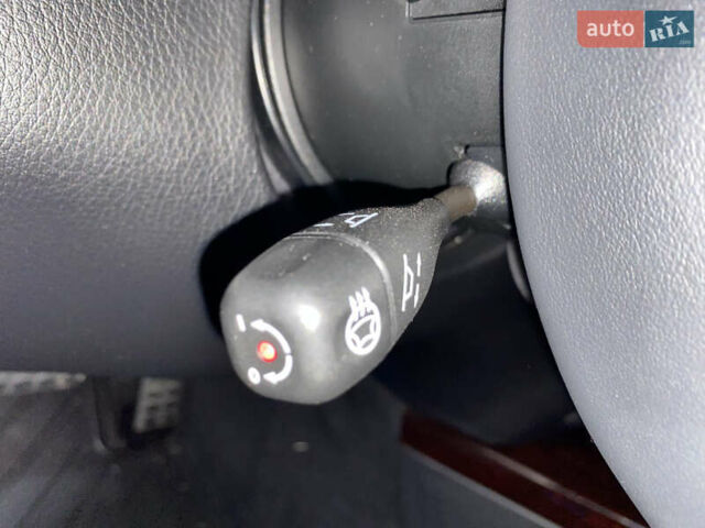 Черный Мерседес С Класс, объемом двигателя 5.5 л и пробегом 229 тыс. км за 16666 $, фото 21 на Automoto.ua