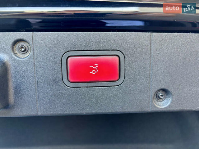 Черный Мерседес С Класс, объемом двигателя 3 л и пробегом 255 тыс. км за 24500 $, фото 34 на Automoto.ua