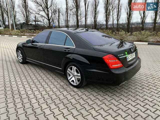 Черный Мерседес С Класс, объемом двигателя 5.5 л и пробегом 229 тыс. км за 16666 $, фото 5 на Automoto.ua