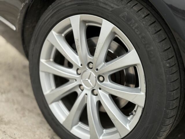 Черный Мерседес С Класс, объемом двигателя 4.7 л и пробегом 158 тыс. км за 12500 $, фото 11 на Automoto.ua