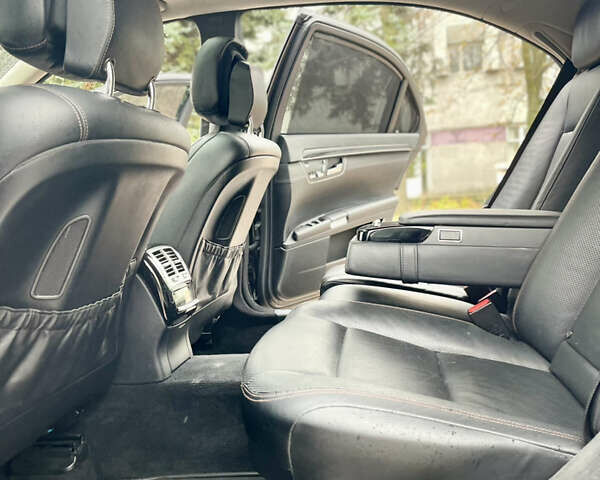 Мерседес С Клас 2011 у Києві на Automoto.ua Чорний Мерседес С Клас, об'ємом двигуна 4.66 л та пробігом 290 тис. км за 11995 $, фото 52 на Automoto.ua