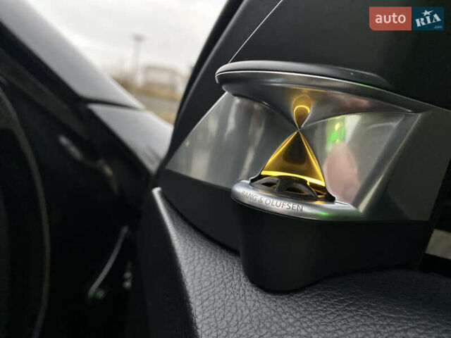 Черный Мерседес С Класс, объемом двигателя 5.5 л и пробегом 229 тыс. км за 16666 $, фото 30 на Automoto.ua