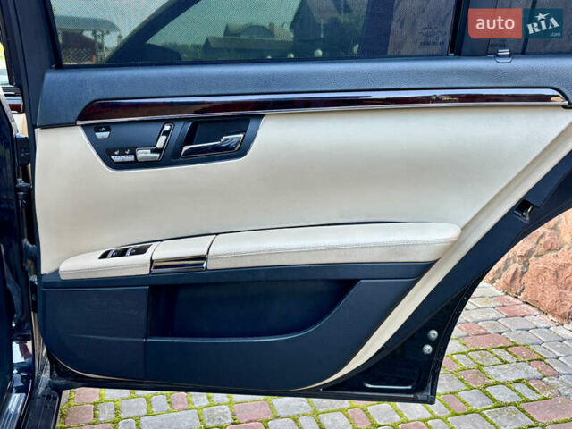 Черный Мерседес С Класс, объемом двигателя 3 л и пробегом 255 тыс. км за 24500 $, фото 22 на Automoto.ua