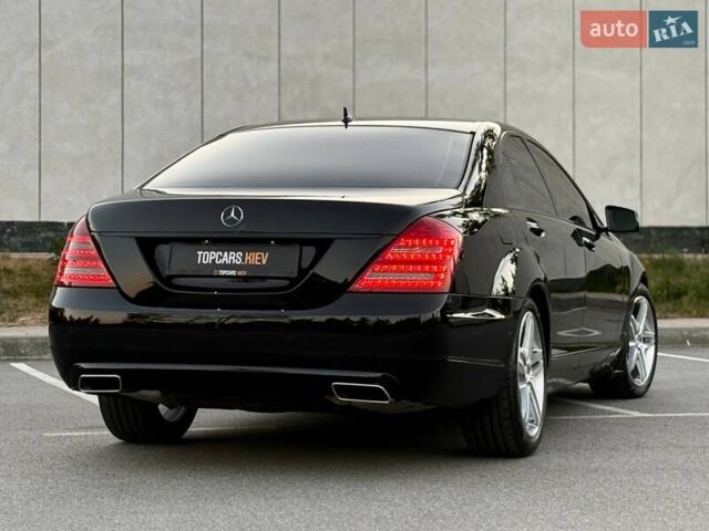 Чорний Мерседес С Клас, об'ємом двигуна 3 л та пробігом 211 тис. км за 23400 $, фото 12 на Automoto.ua