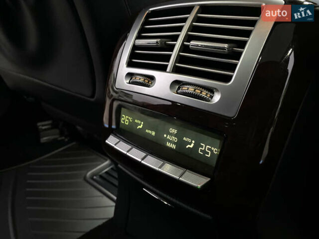 Черный Мерседес С Класс, объемом двигателя 5.5 л и пробегом 229 тыс. км за 16666 $, фото 37 на Automoto.ua