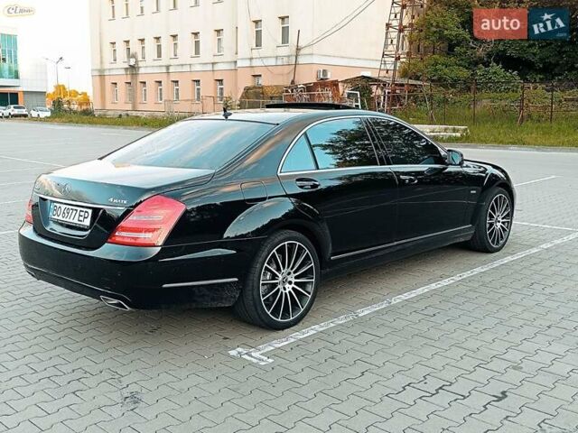 Черный Мерседес С Класс, объемом двигателя 4.7 л и пробегом 288 тыс. км за 12800 $, фото 21 на Automoto.ua