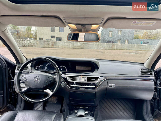 Мерседес С Клас 2011 у Києві на Automoto.ua Чорний Мерседес С Клас, об'ємом двигуна 4.66 л та пробігом 290 тис. км за 11995 $, фото 36 на Automoto.ua