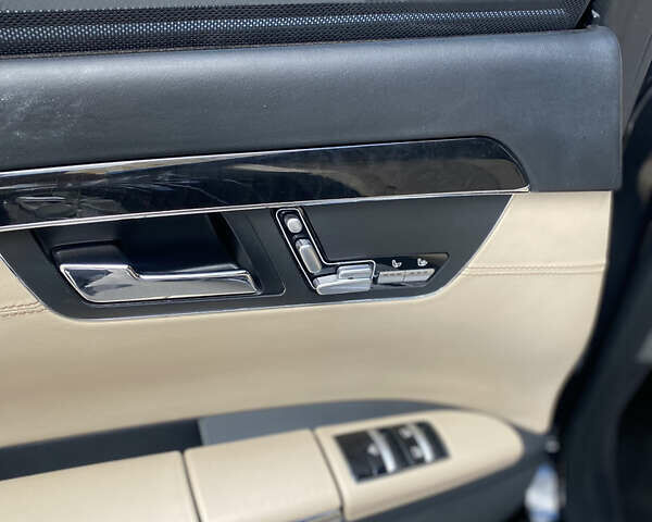 Черный Мерседес С Класс, объемом двигателя 5.46 л и пробегом 345 тыс. км за 16300 $, фото 12 на Automoto.ua