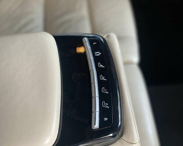 Черный Мерседес С Класс, объемом двигателя 5.46 л и пробегом 345 тыс. км за 16300 $, фото 9 на Automoto.ua