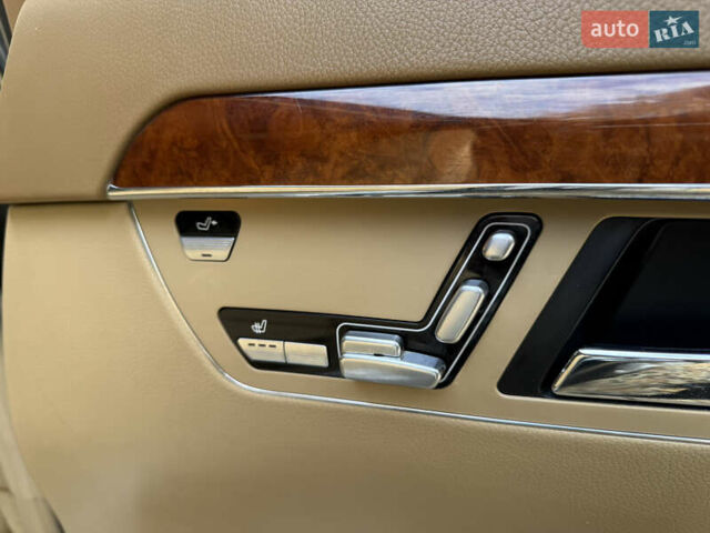 Чорний Мерседес С Клас, об'ємом двигуна 3 л та пробігом 337 тис. км за 19900 $, фото 21 на Automoto.ua