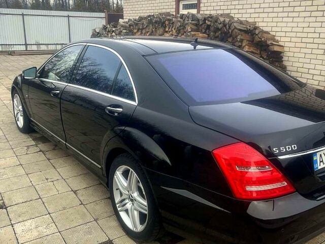 Чорний Мерседес С Клас, об'ємом двигуна 4.7 л та пробігом 200 тис. км за 9500 $, фото 2 на Automoto.ua