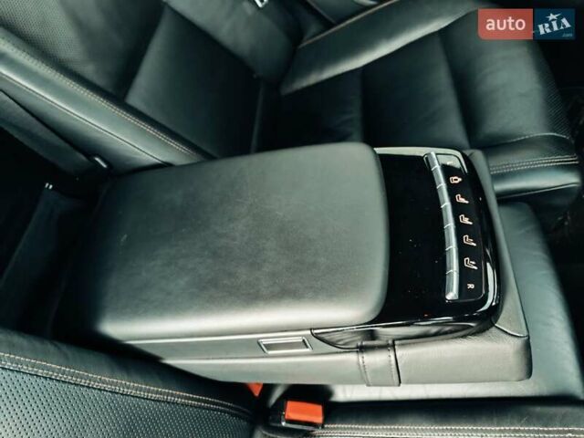 Черный Мерседес С Класс, объемом двигателя 4.7 л и пробегом 288 тыс. км за 12800 $, фото 42 на Automoto.ua