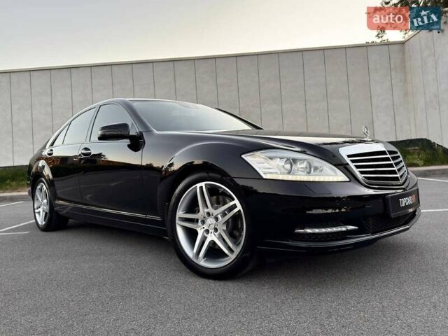 Чорний Мерседес С Клас, об'ємом двигуна 3 л та пробігом 211 тис. км за 23400 $, фото 22 на Automoto.ua