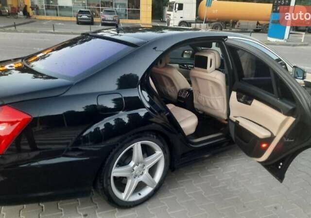 Чорний Мерседес С Клас, об'ємом двигуна 5.46 л та пробігом 162 тис. км за 21000 $, фото 8 на Automoto.ua