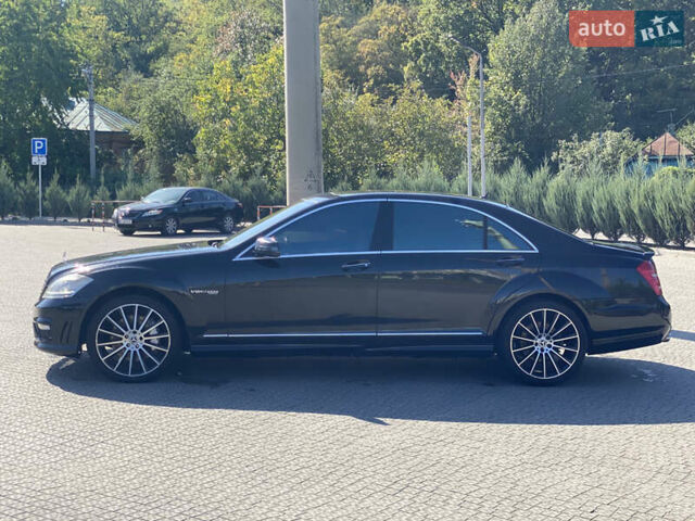 Черный Мерседес С Класс, объемом двигателя 4.66 л и пробегом 280 тыс. км за 18400 $, фото 6 на Automoto.ua