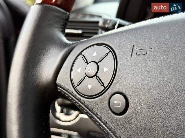 Чорний Мерседес С Клас, об'ємом двигуна 3 л та пробігом 211 тис. км за 23400 $, фото 33 на Automoto.ua