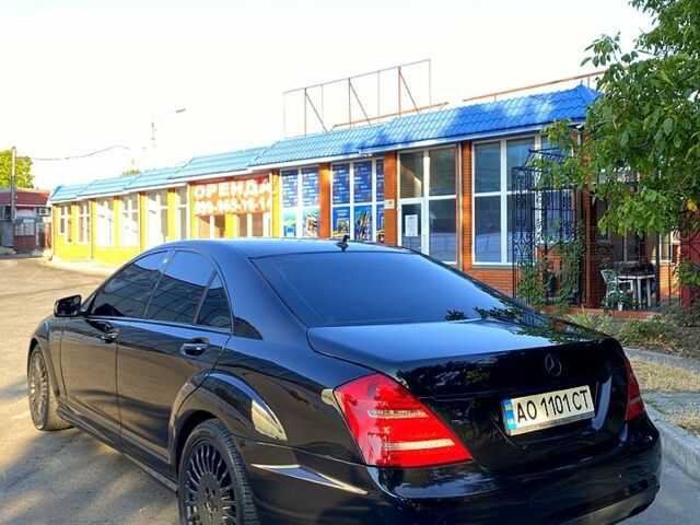 Чорний Мерседес С Клас, об'ємом двигуна 3 л та пробігом 280 тис. км за 13500 $, фото 4 на Automoto.ua