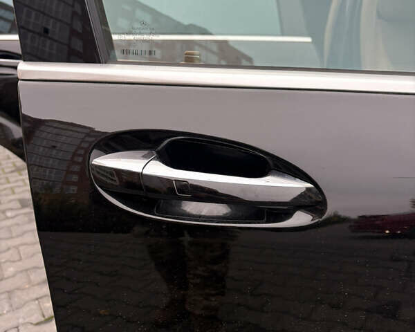 Черный Мерседес С Класс, объемом двигателя 5.5 л и пробегом 150 тыс. км за 17999 $, фото 67 на Automoto.ua