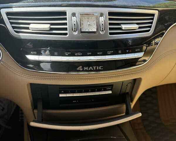 Черный Мерседес С Класс, объемом двигателя 4.7 л и пробегом 246 тыс. км за 19500 $, фото 16 на Automoto.ua